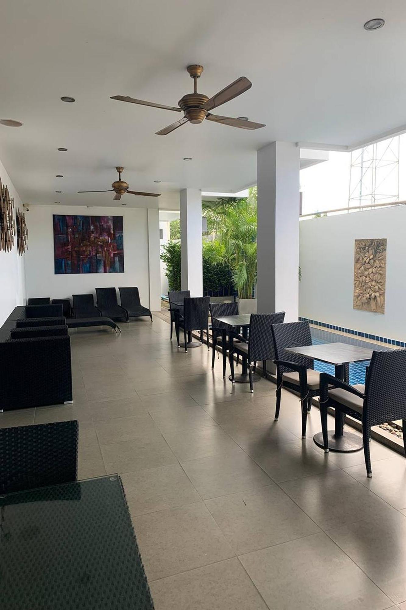 One World One Home Naiharn Hotel Rawai Extérieur photo