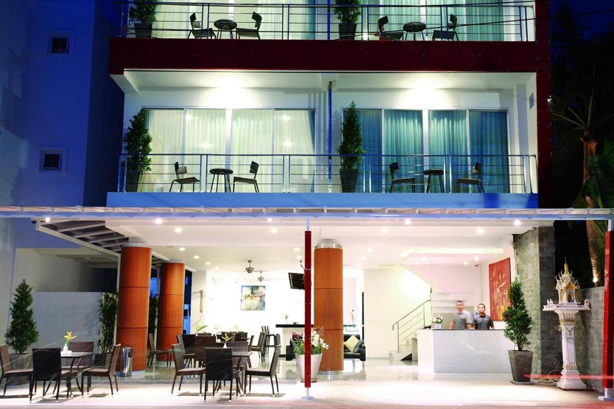 One World One Home Naiharn Hotel Rawai Extérieur photo